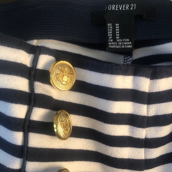 Sailor Shorts - Picture 3 of 3